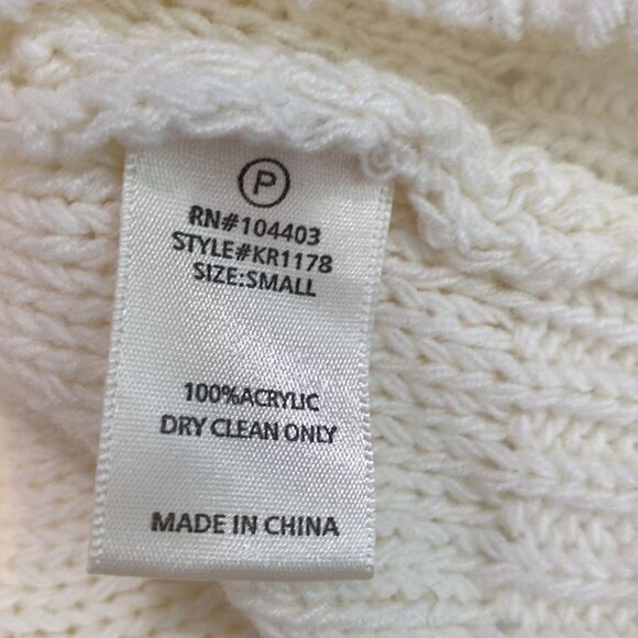 REVOLVE J.O.A. White Fringe Crewneck Long Sleeve Sweater Size Small - Picture 12 of 13